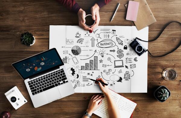 Reinventando el Marketing: Tendencias Creativas para 2025